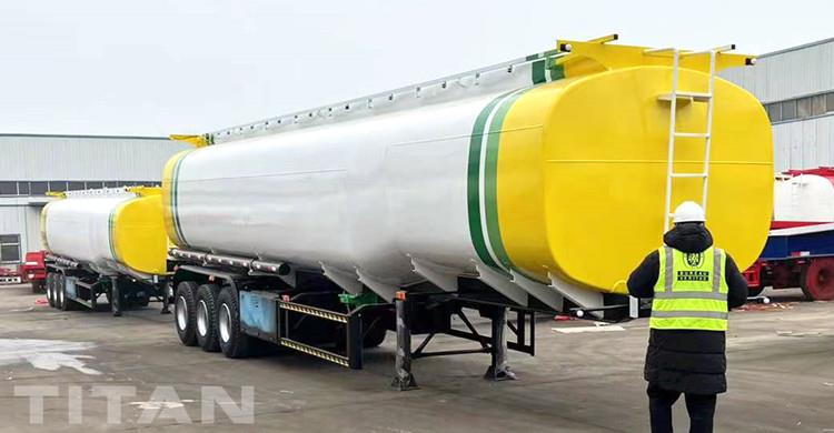 Fuel Transport Semi Tanker Truck Trailer for Sale in Rwanda