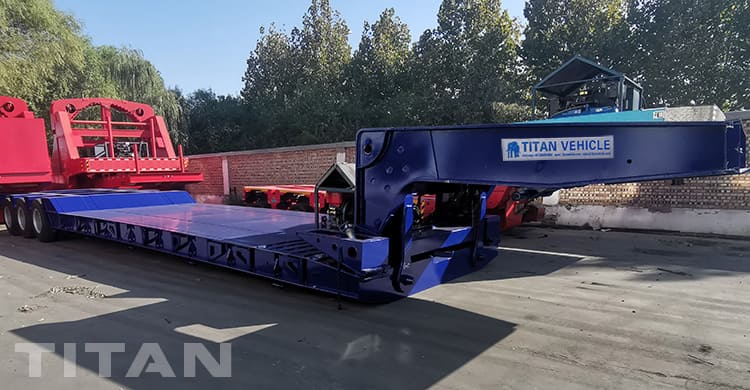 80T Tri Axle Hydraulic Gooseneck Trailer for Sale in Suriname