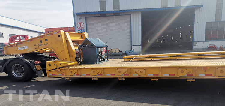 4 Axle 100 Ton Detach Gooseneck Semi Trailer for Sale in Jamaica