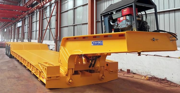 TITAN Detachable Gooseneck Trailer Looks Strong, And It Works