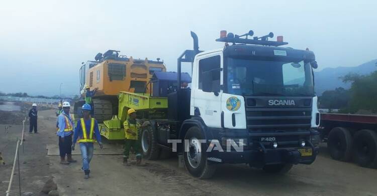 Used rgn gooseneck Lowboy trailers for sale near me-TITAN Vehicle
