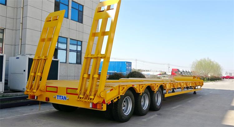 50 Ton Lowbed Trailer Truck for Sale in Guinea