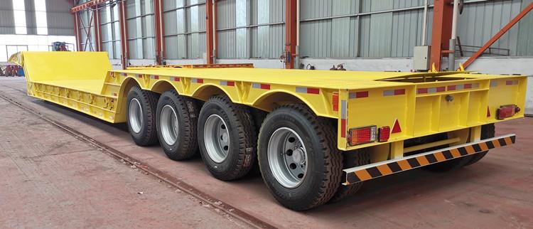 Hydraulic Folding Gooseneck Lowbed Trailer for Sale in Tanzania