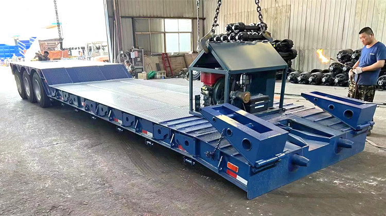3 Axle 60 Ton Removable Gooseneck (RGN) Lowboy Trailer for Sale