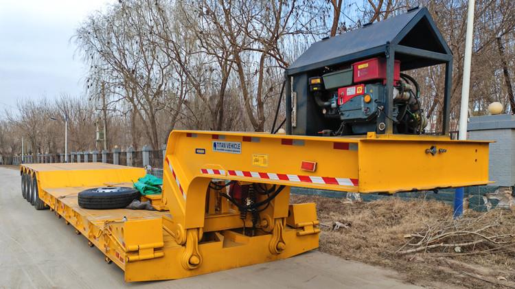 4 Axle 100 Ton Lowboy Trailer for Sale in Mexico